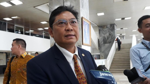 Hukum