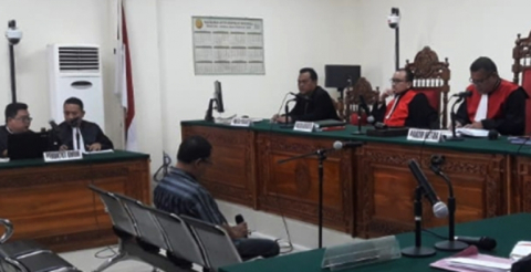 Hukum