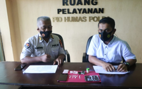 HUKUM