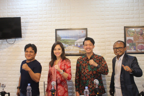 Nasional