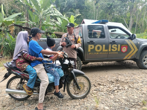Ciptakan Situasi Kamtibmas Kondusif Jelang Pemilu 2024, Polsek Muara Sahung Gelar Patroli Presisi
