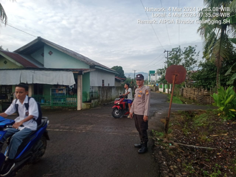 Polsek Kotapadang Gelar Pengaturan Pagi dan Patroli Lalu Lintas