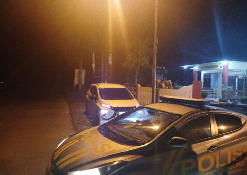 Polsek Sindang Kelingi Kawal Jalur Lintas Curup - Lubuk Linggau Demi Keamanan Pengguna Jalan