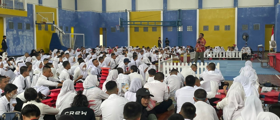 Cegah Radikalisme, Kasatgaswil Bengkulu Densus 88 AT Sosialisasi Kepada Mahasiswa Baru Hukum Unib