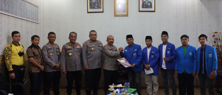 Nasional