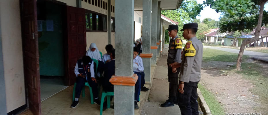hukum