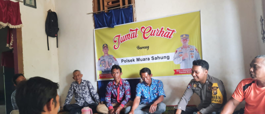Dengarkan Kritikan dan Saran Warga, Polsek Muara Sahung Gelar Jumat Curhat