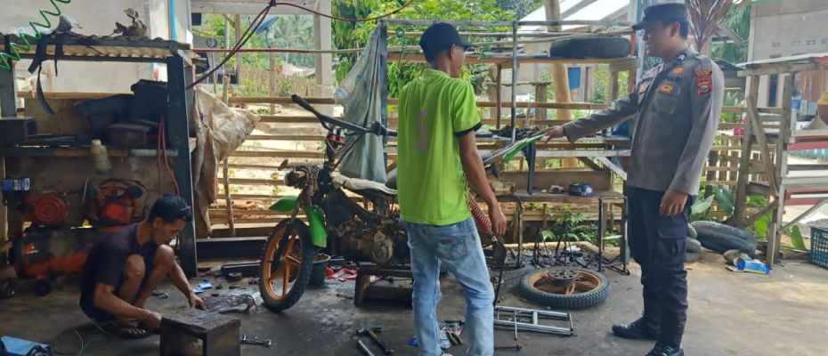 Patroli KRYD, Personel Polsek Muara Sahung Imbau Warga Agar Tidak Membakar Lahan Sembarangan di Musim Panas 