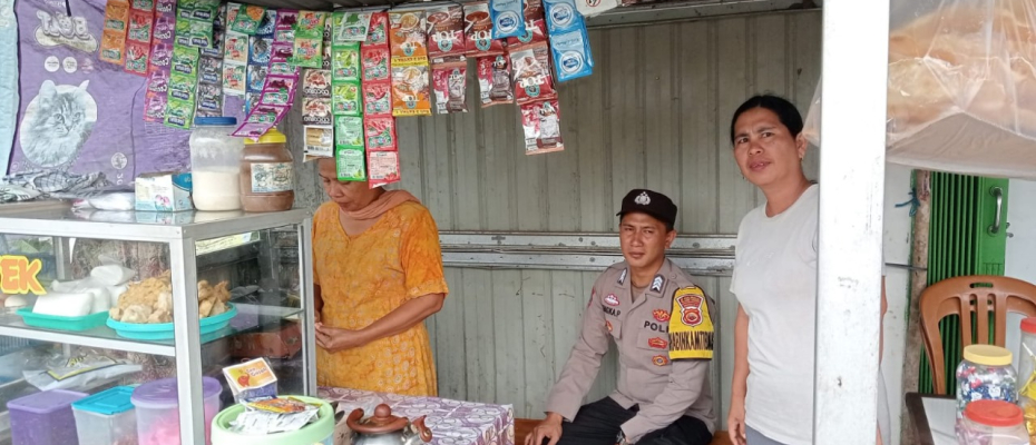 Bhabinkamtibmas Polsek Kotapadang Tingkatkan Pendekatan Masyarakat dan Sosialisasi Keamanan Menjelang Pemilu