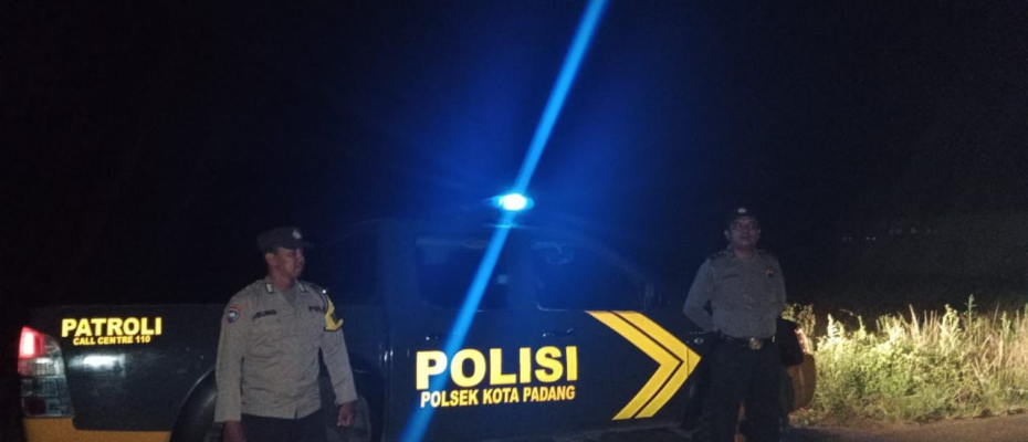 Berikan Pengamanan kepada Pengendara, Polsek Kotapadang Patroli Rutin di Jalan Lintas