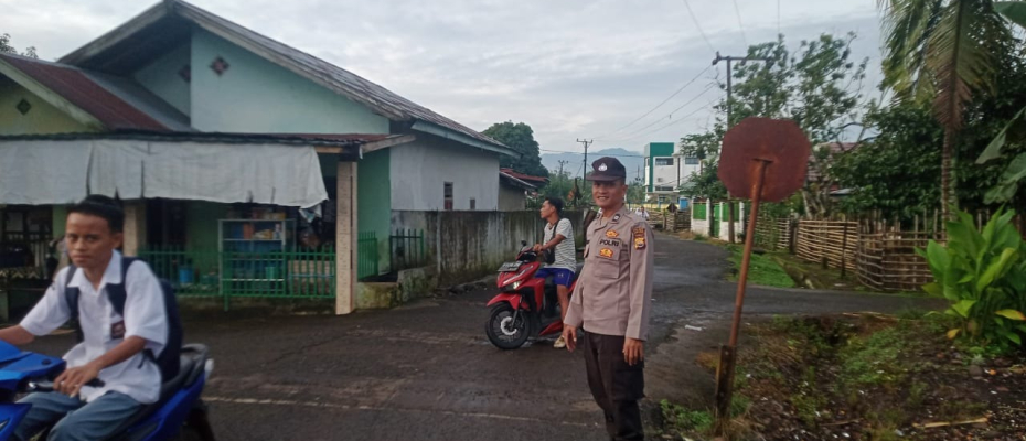 Polsek Kotapadang Gelar Pengaturan Pagi dan Patroli Lalu Lintas