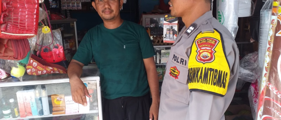 Polsek Kotapadang Berikan Perhatian Khusus pada Ketersediaan dan Harga Sembako