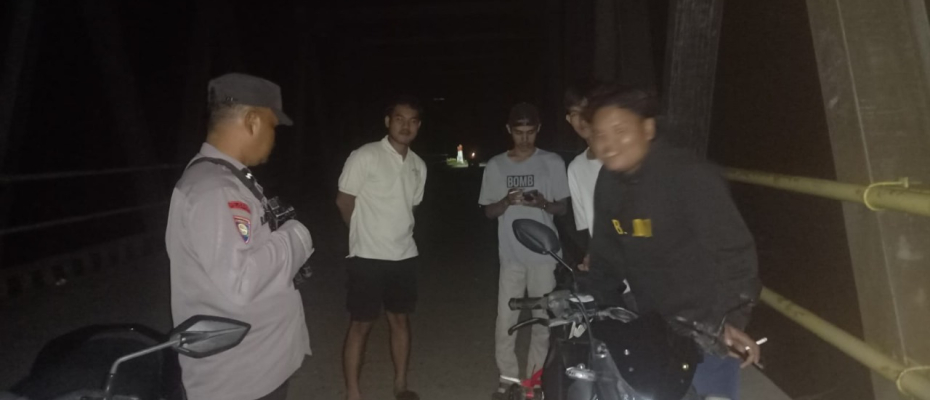 Patroli Presisi Polsek Muara Sahung, Membangun Keamanan Bersama di Malam Hari