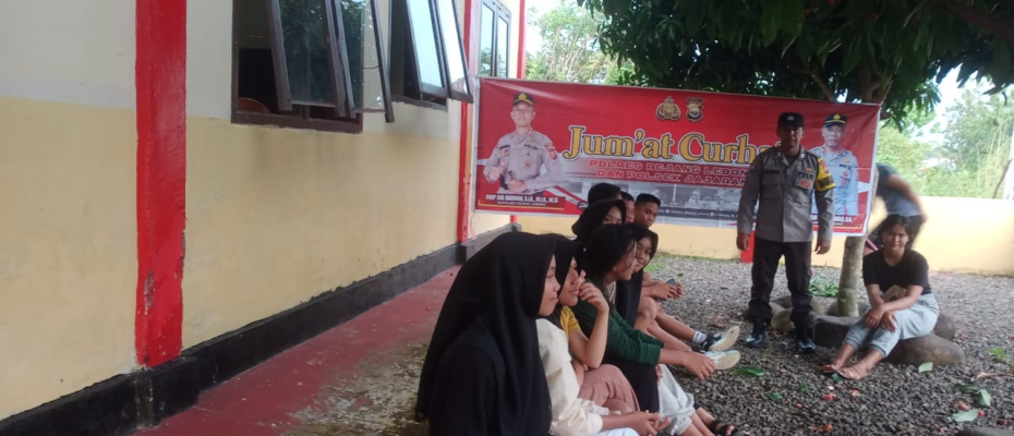 Polsek Kotapadang Gelar Jumat Curhat Bersama Komunitas Remaja