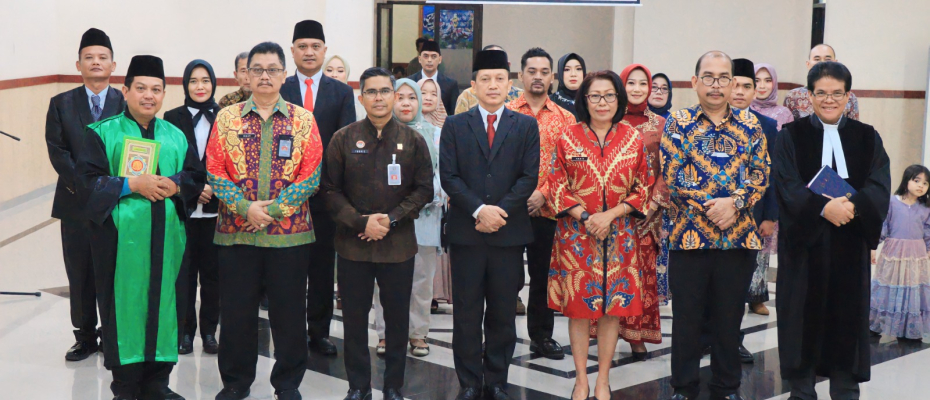 Lantik PPNS dan Notaris Pengganti, Santosa Kakanwil Kemenkumham Bengkulu Tekankan Integritas dan Profesionalisme Dalam Bertugas